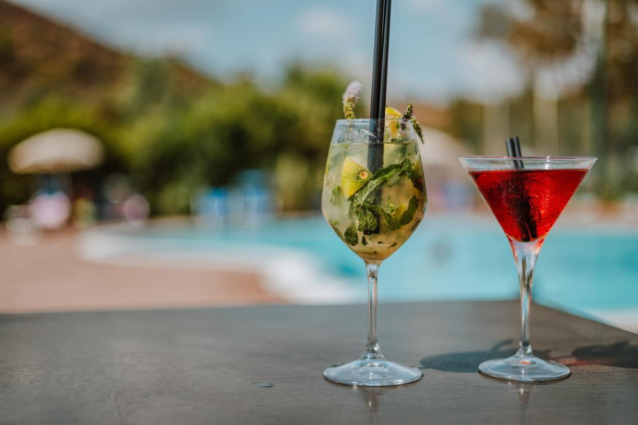Resort Fior Di Sardegna Posada  Eksteriør bilde